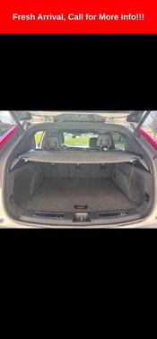 Radiant Silver Metallic 2021 Cadillac XT4 Premium Luxury