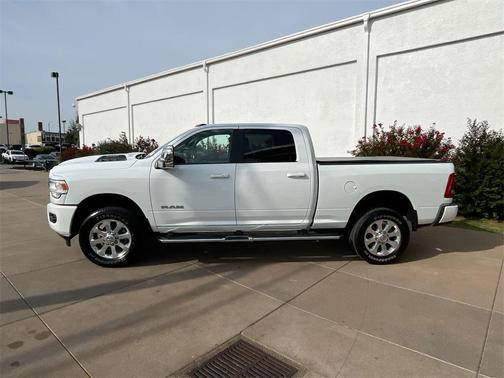 2024 RAM 2500 Laramie Crew Cab 4x4 6'4' Box