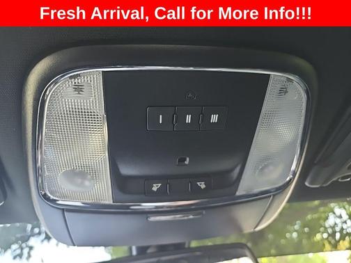 Silver Mist Clearcoat 2019 Chrysler 300 S