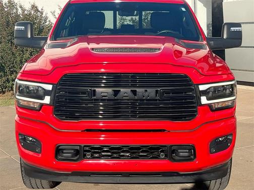 2024 RAM 2500 Laramie Crew Cab 4x4 6'4' Box