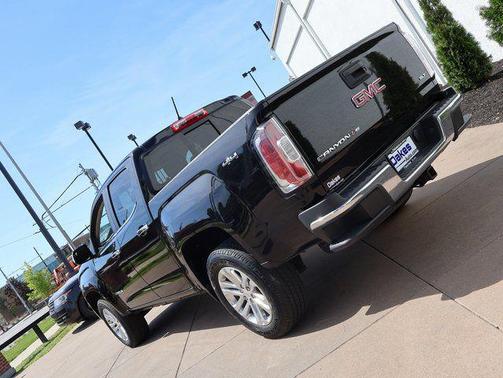 Onyx Black 2018 GMC Canyon SLT