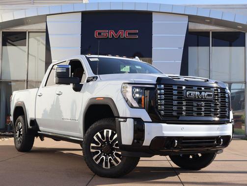 Glacier White Tricoat 2026 GMC Sierra 2500 Denali Ultimate