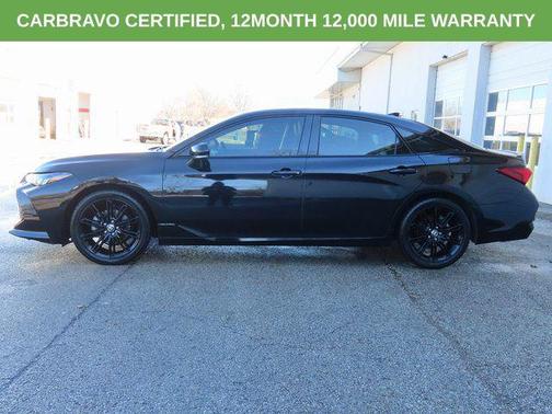 Midnight Black Metallic 2021 Toyota Avalon XSE