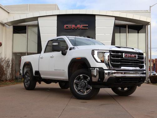 2026 GMC Sierra 2500 SLE