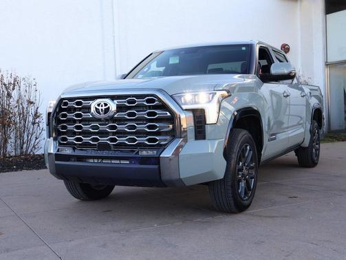 2025 Toyota Tundra Platinum
