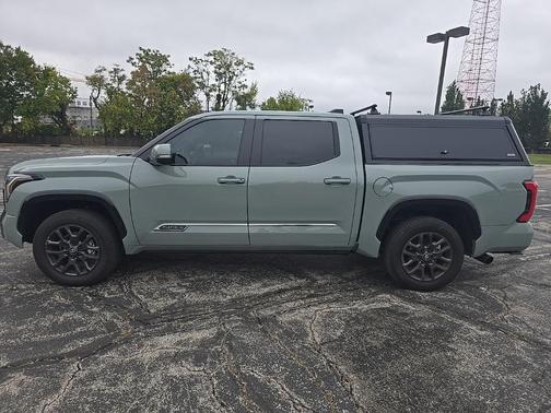 2025 Toyota Tundra Platinum