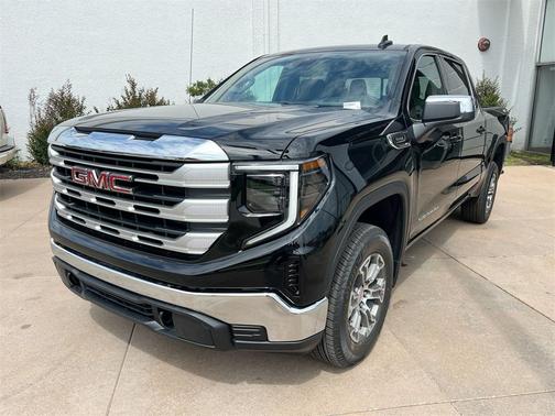 2025 GMC Sierra 1500 SLE