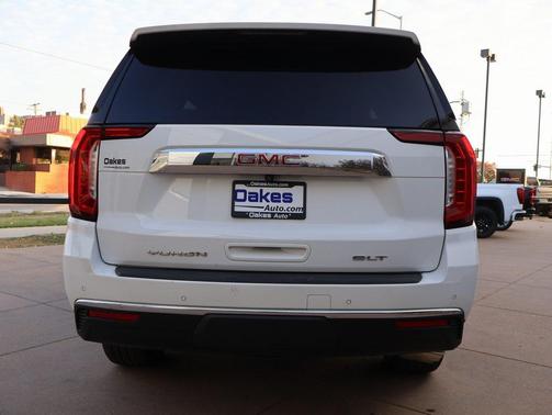 2022 GMC Yukon SLT
