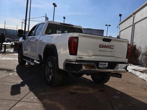 2026 GMC Sierra 2500 SLT