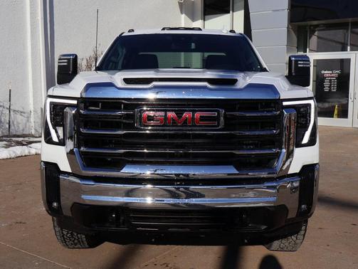 2026 GMC Sierra 2500 SLT
