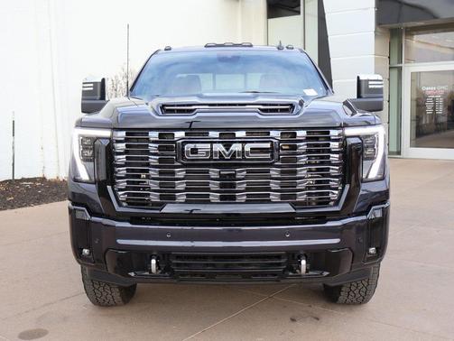 2026 GMC Sierra 2500 Denali Ultimate