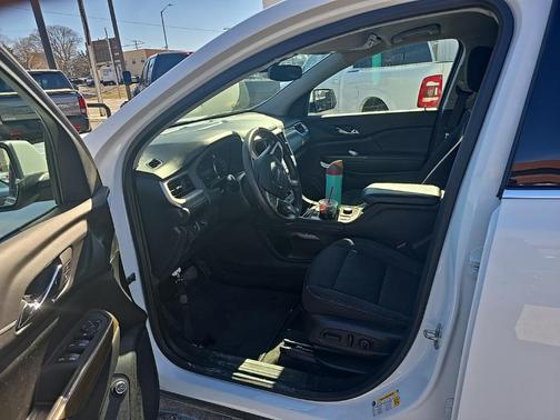 2022 GMC Acadia FWD SLE