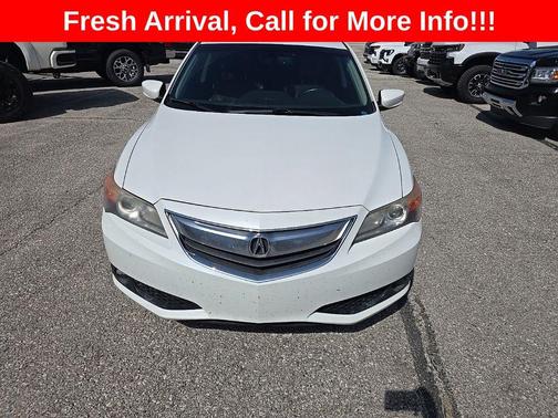 Bellanova White Pearl 2013 Acura ILX 2.0L w/Premium Package