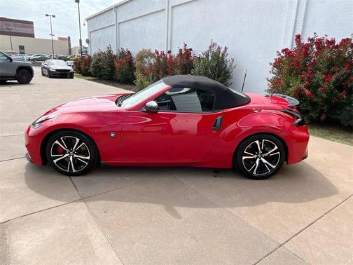 2018 Nissan 370Z Touring Sport