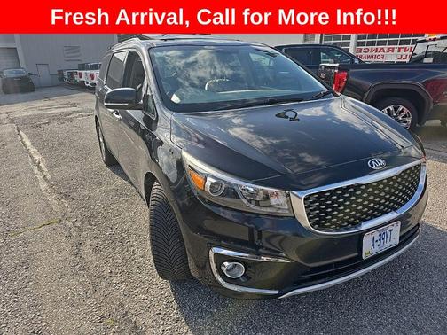 Aurora Black Pearl 2016 Kia Sedona SX-L