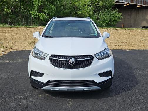 Summit White 2019 Buick Encore Preferred