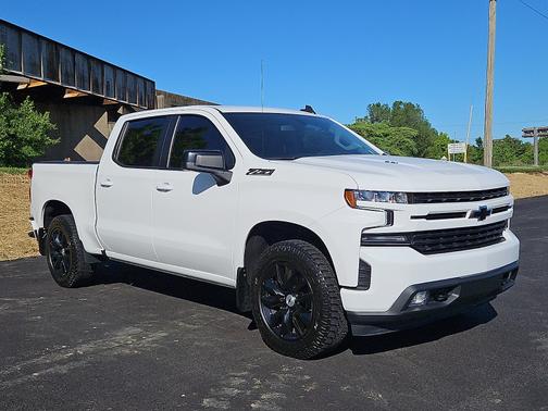 Summit White 2021 Chevrolet Silverado 1500 RST