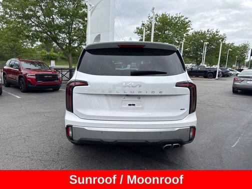 Glacial White Pearl 2023 Kia Telluride EX