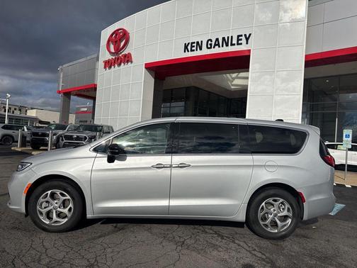 2024 Chrysler Pacifica Limited