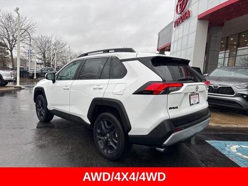 2023 Toyota RAV4 Adventure