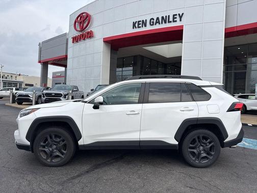 2023 Toyota RAV4 Adventure