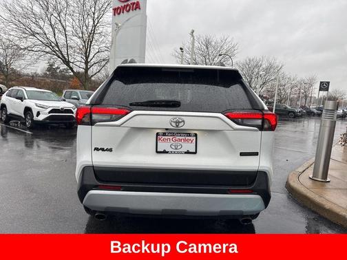 2023 Toyota RAV4 Adventure