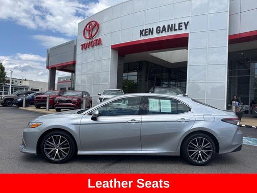 Celestial Silver Metallic 2021 Toyota Camry Hybrid XLE