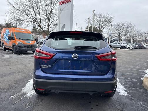 2020 Nissan Rogue Sport S