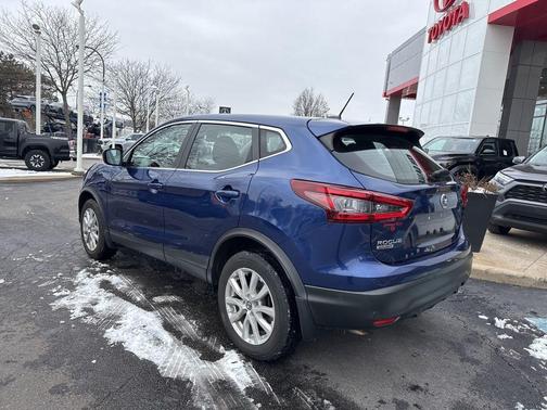 2020 Nissan Rogue Sport S