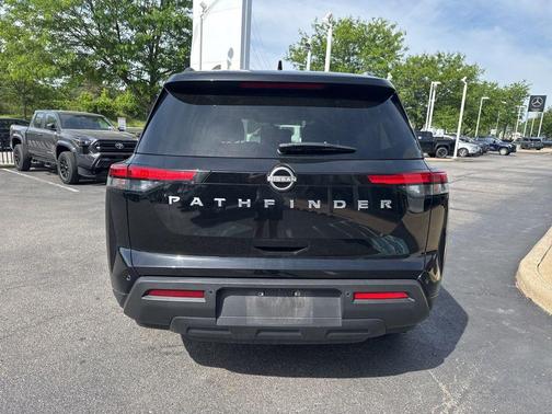 Super Black 2025 Nissan Pathfinder SV FWD
