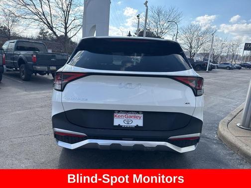 2025 Kia Sportage LX