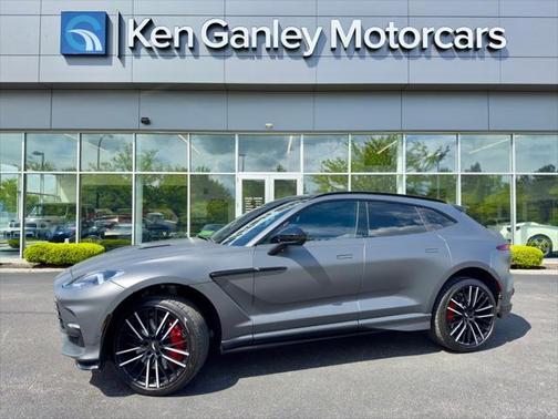 2023 Aston Martin DBX 707