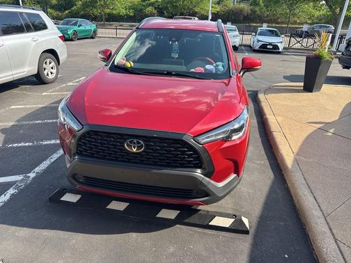 Barcelona Red Metallic 2022 Toyota Corolla Cross LE