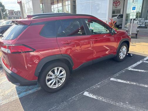 Barcelona Red Metallic 2022 Toyota Corolla Cross LE