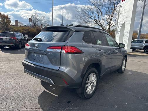 2023 Toyota Corolla Cross LE
