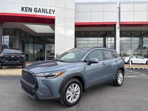 2023 Toyota Corolla Cross LE