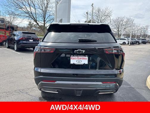 Mosaic Black Metallic 2025 Chevrolet Equinox AWD ACTIV