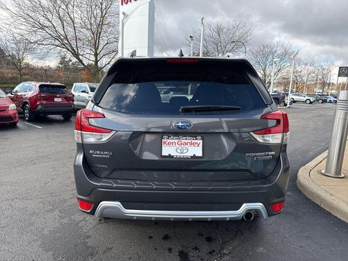 2024 Subaru Forester Touring
