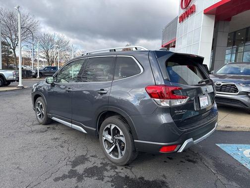 2024 Subaru Forester Touring