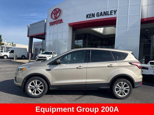 White Gold Metallic 2017 Ford Escape SE