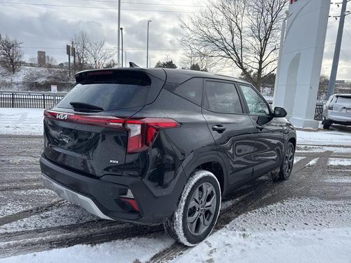 2024 Kia Seltos LX