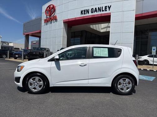 2016 Chevrolet Sonic LS