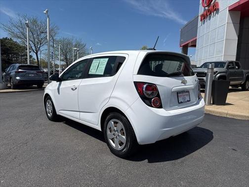2016 Chevrolet Sonic LS