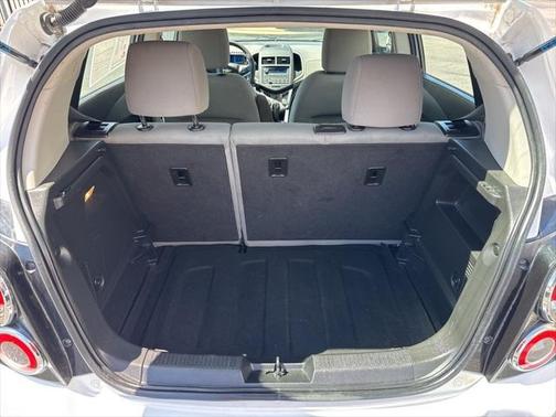2016 Chevrolet Sonic LS