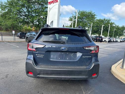 Cosmic Blue Pearl 2025 Subaru Outback Premium
