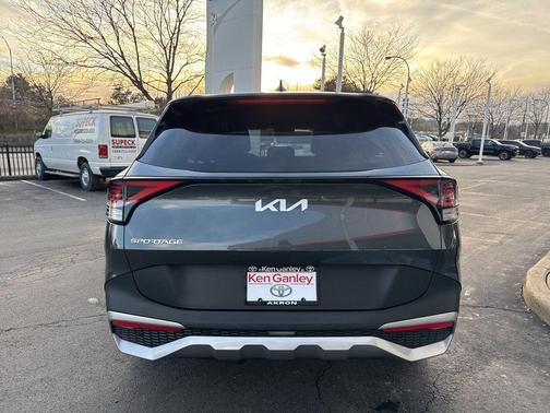 2023 Kia Sportage LX