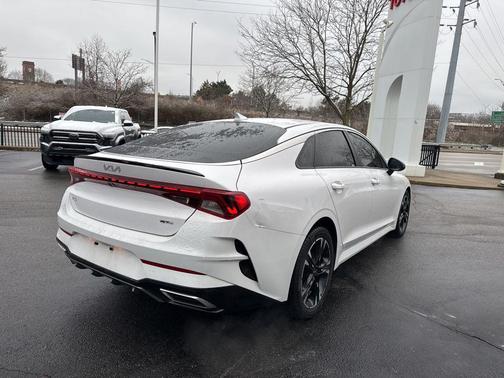 2023 Kia K5 GT-Line