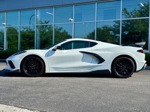 2024 Chevrolet Corvette Stingray w/2LT