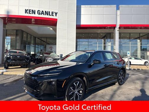 2025 Toyota Crown Signia XLE