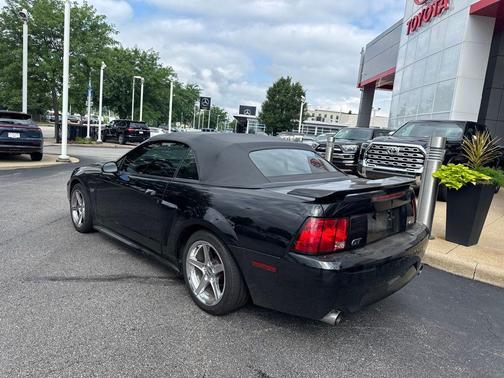 Black Clearcoat 2001 Ford Mustang GT